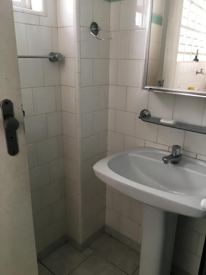 Ferienwohnung Apto Na Enseada- 3 Quadras Da Praia Da Enseada Guarujá Exterior foto